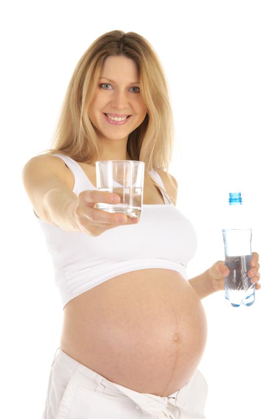 Why Mothers to Be Should Use Water Filters